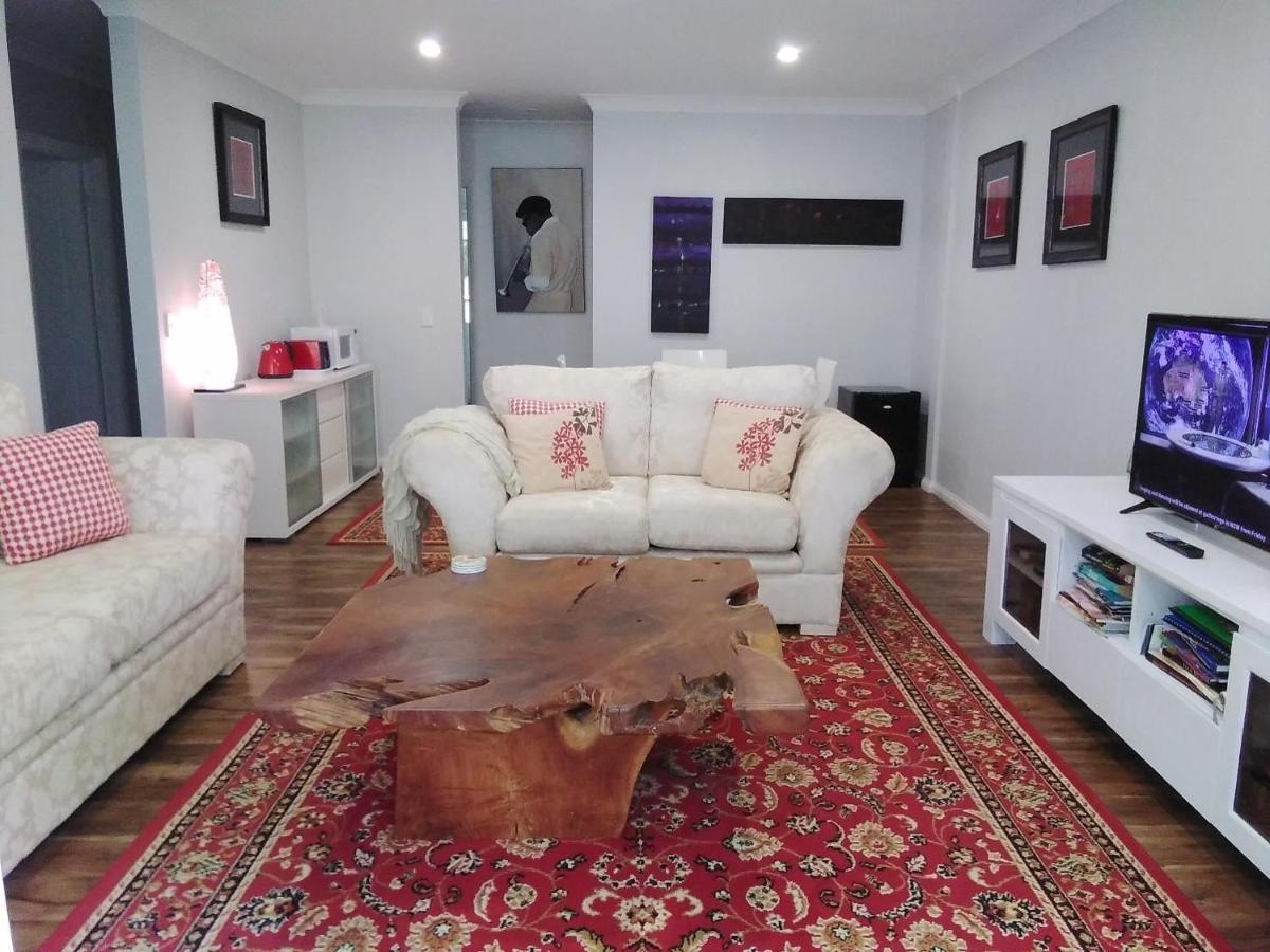 מלני Keillor Lodge מראה חיצוני תמונה